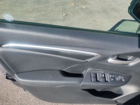 Used 2015 Honda Fit EX image 10