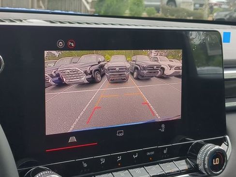 New 2026 GMC Canyon Elevation w/ Convenience Package image 32