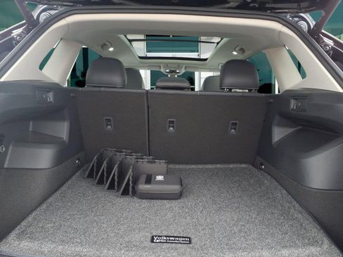 New 2026 Volkswagen Tiguan SE image 10