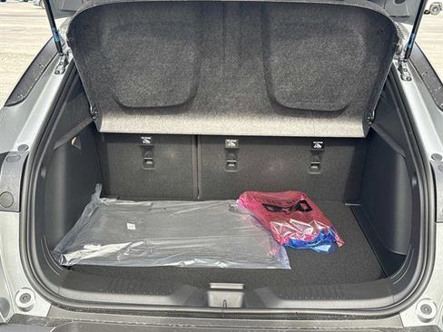 Used 2026 Buick Envista Preferred image 8