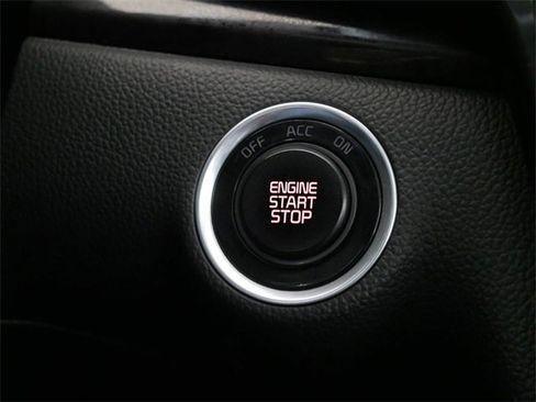 Used 2014 Kia Cadenza Premium w/ Technology Package image 26