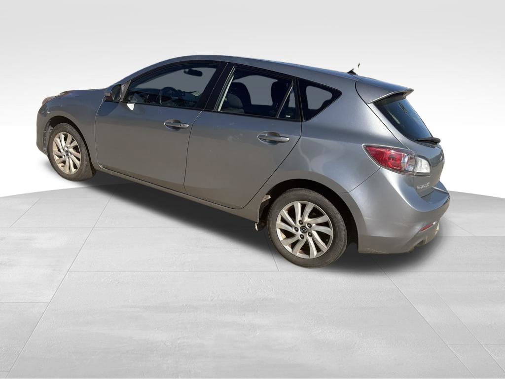 Used 2013 MAZDA MAZDA3 i Touring FWD image 11