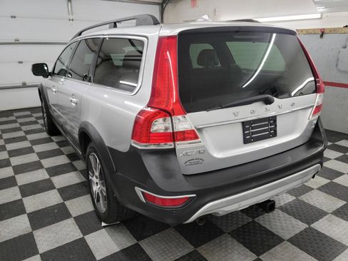 Used 2015 Volvo XC70 T6 Premier Plus image 3