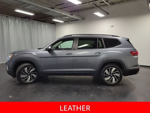 Used 2024 Volkswagen Atlas SE image 5
