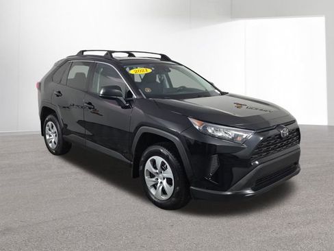 Used 2021 Toyota RAV4 LE AWD/4WD image 11