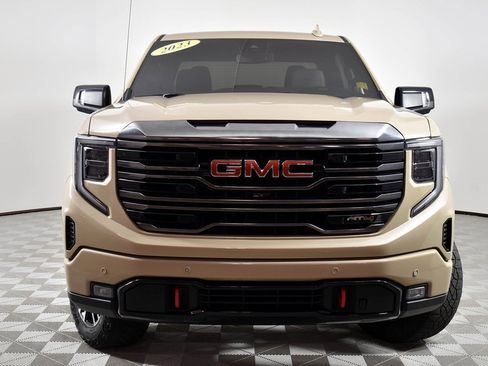 Used 2023 GMC Sierra 1500 AT4 image 5
