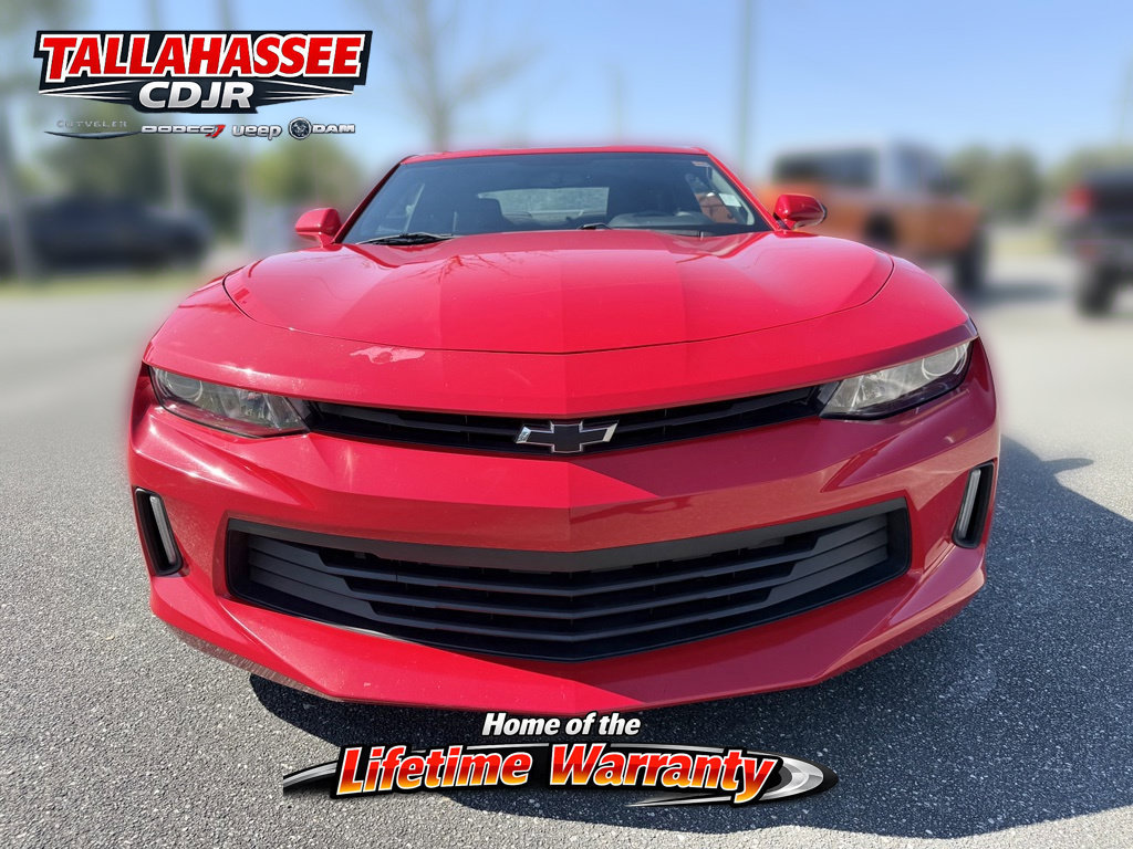 Used 2018 Chevrolet Camaro LT w/ Technology Package RWD image 11