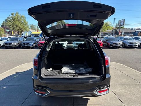 Used 2017 Acura RDX AWD w/ Advance Package image 10