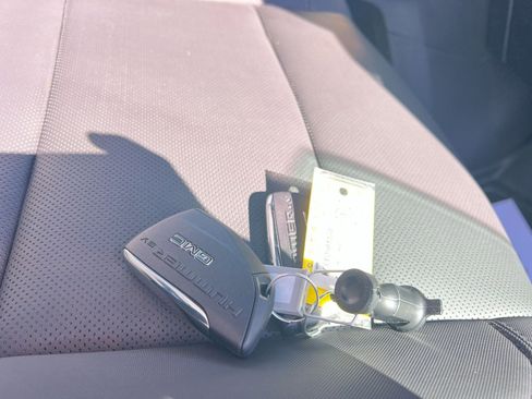 Used 2024 GMC Hummer EV 3X image 26