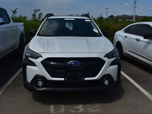 Used 2025 Subaru Outback Onyx Edition w/ Popular Package #2 AWD/4WD image 2