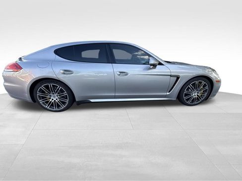 Used 2015 Porsche Panamera AWD/4WD image 6