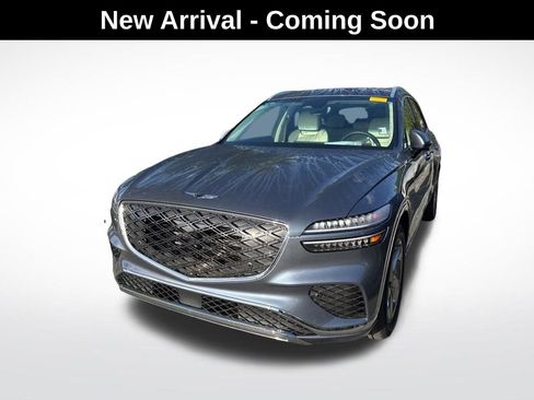 Used 2026 Genesis GV70 2.5T Select image 2