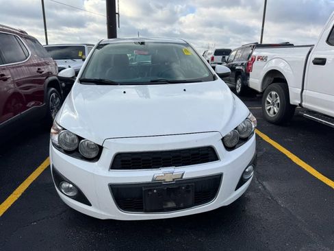 Used 2015 Chevrolet Sonic LTZ image 3