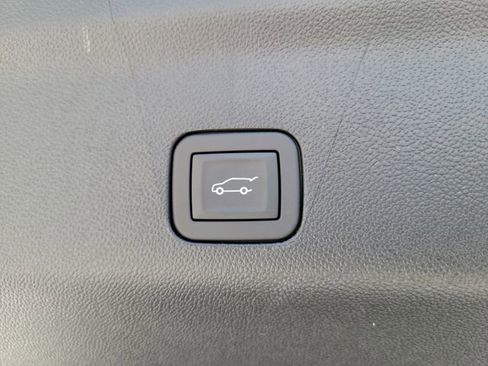New 2026 Chevrolet Tahoe Premier AWD/4WD image 9