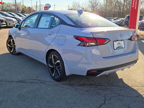 Used 2025 Nissan Versa SR w/ Trunk Package image 15