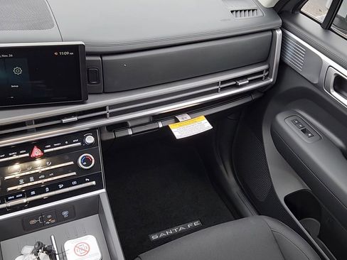 New 2026 Hyundai Santa Fe SE image 6