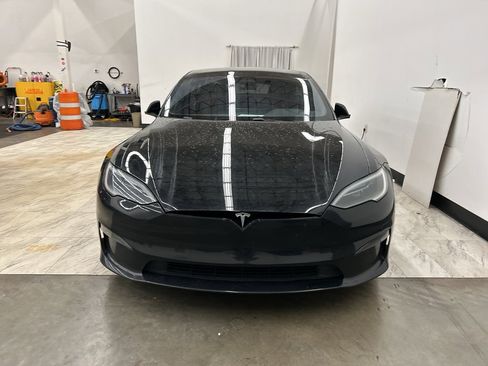 Used 2022 Tesla Model S Standard Range image 2