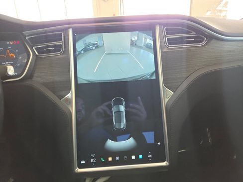 Used 2015 Tesla Model S 85D AWD/4WD image 32