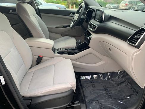 Used 2020 Hyundai Tucson Value AWD/4WD image 24