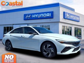New 2025 Hyundai Elantra SEL video 1