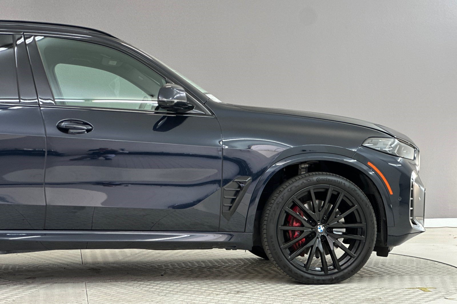 Certified 2024 BMW X5 sDrive40i w/ M Sport Package RWD image 36