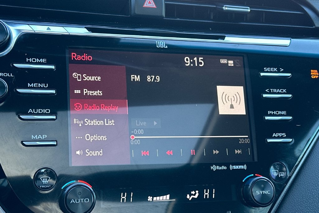 Used 2019 Toyota Camry XSE w/ Driver Assist Package FWD image 22