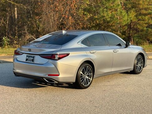 Certified 2024 Lexus ES 350 w/ Premium Package image 13
