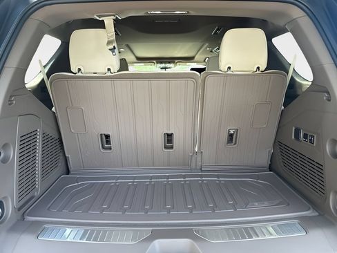 New 2026 GMC Yukon Denali w/ Denali Reserve Package AWD/4WD image 26