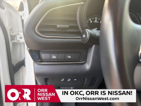 Used 2025 MAZDA CX-30 AWD 2.5 S w/ Preferred Package image 28
