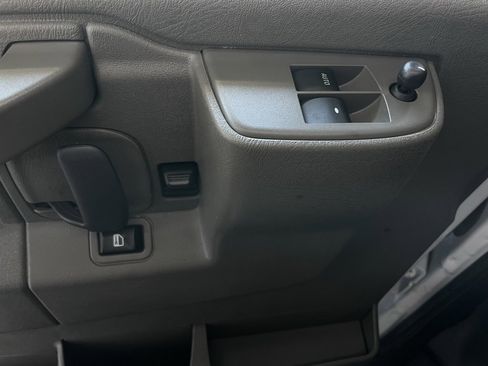 Used 2024 GMC Savana 2500 w/ Driver Convenience Package image 16