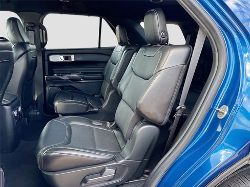 Used 2020 Ford Explorer ST w/ ST Street Pack image 24