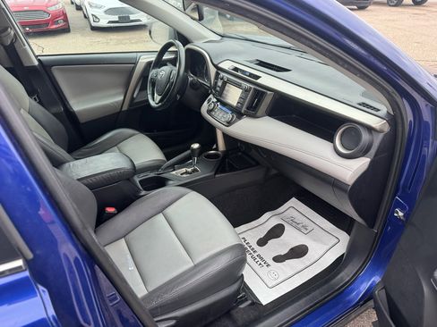 Used 2015 Toyota RAV4 Limited image 11