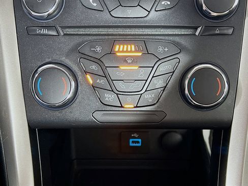 Used 2018 Ford Fusion S FWD image 15