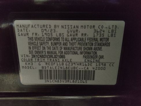 Used 2024 Nissan Versa S w/ S Plus Package FWD image 33
