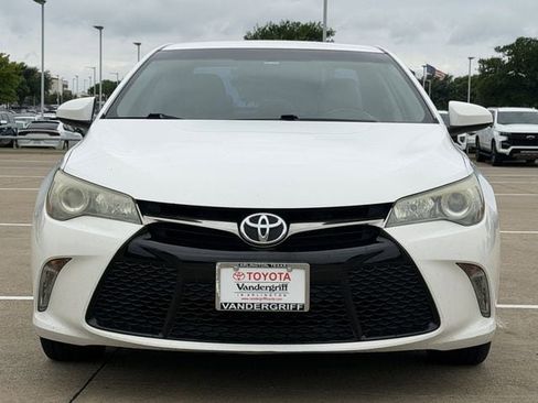 Used 2016 Toyota Camry XSE image 8
