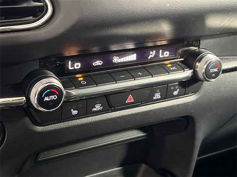 Certified 2023 MAZDA CX-30 AWD 2.5 S w/ Preferred Package image 14
