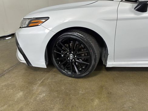 Used 2024 Toyota Camry XSE image 5