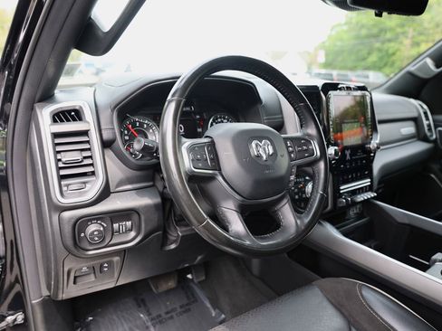 Used 2021 RAM 1500 Laramie AWD/4WD image 16