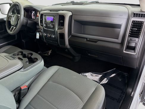 Used 2020 RAM 1500 Tradesman w/ Chrome Plus Package RWD image 29