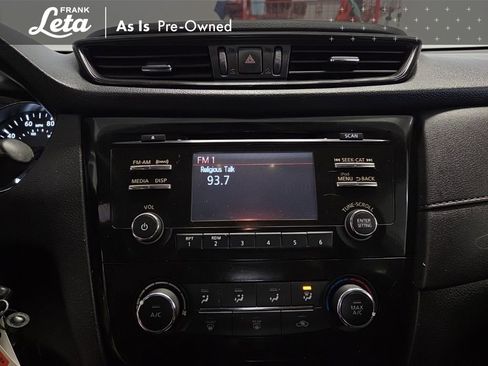 Used 2017 Nissan Rogue S FWD image 9
