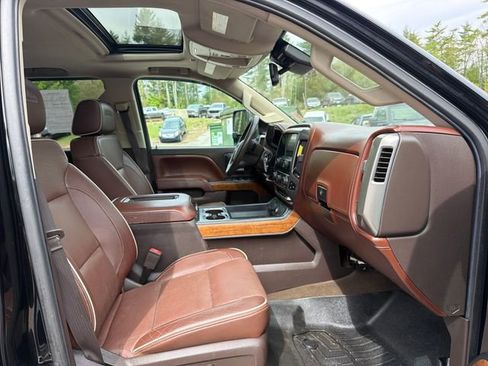 Used 2016 Chevrolet Silverado 3500 High Country w/ Duramax Plus Package AWD/4WD image 28