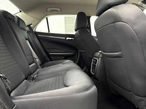 Used 2020 Chrysler 300 Touring w/ Sport Appearance Package RWD image 20