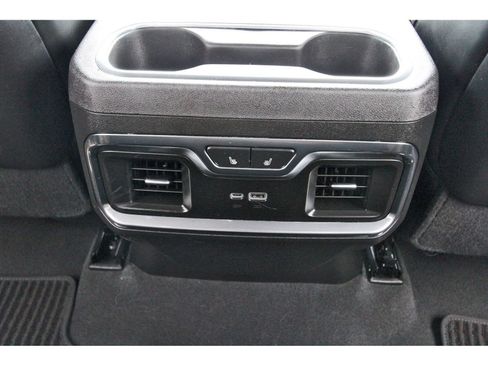 Used 2024 GMC Sierra 2500 Denali Ultimate w/ Max Trailering Package AWD/4WD image 15