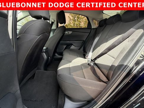 Used 2021 Kia Forte LXS FWD image 15