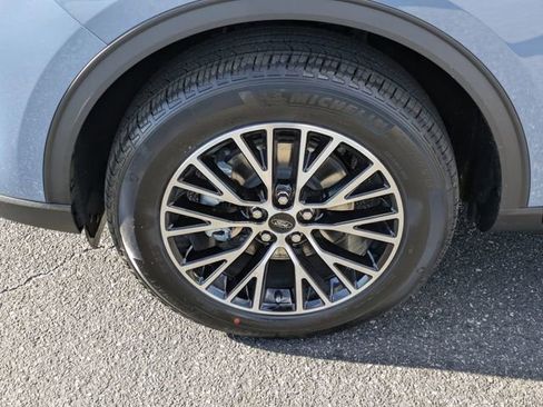 New 2025 Ford Escape SE w/ PHEV Premium Package image 10