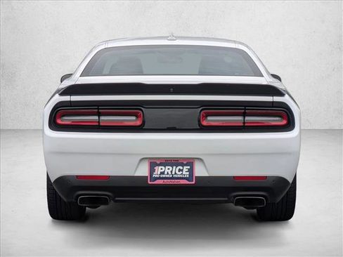 Used 2022 Dodge Challenger R/T Scat Pack w/ Shaker Package image 7