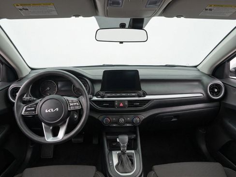 Used 2024 Kia Forte LXS FWD image 12