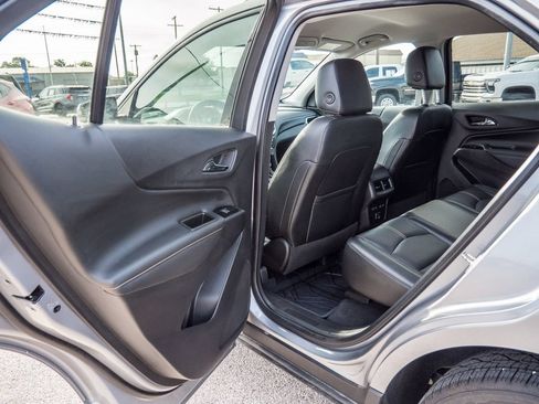 Used 2023 Chevrolet Equinox Premier AWD/4WD image 49