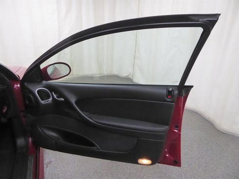 Used 2004 Pontiac GTO w/ Limited Edition Pulse Red RWD image 26