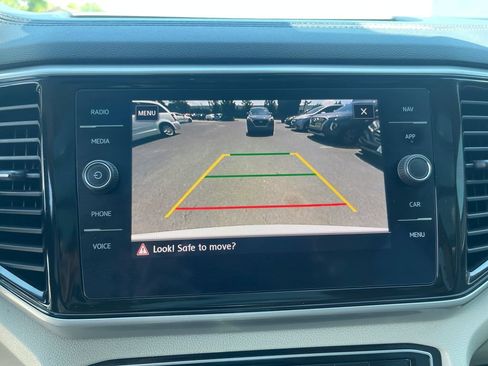 Used 2021 Volkswagen Atlas SEL w/ Atlas Adventure Package AWD/4WD image 37